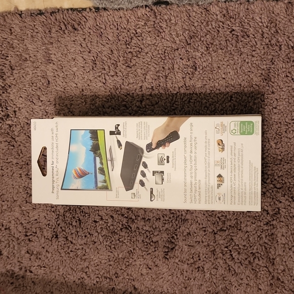 GE hdmi device switch and remote - Picture 3 of 4